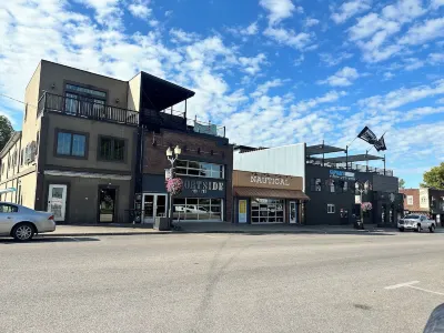 Cozy Condo by Boardwalk, Restaurants, Golf