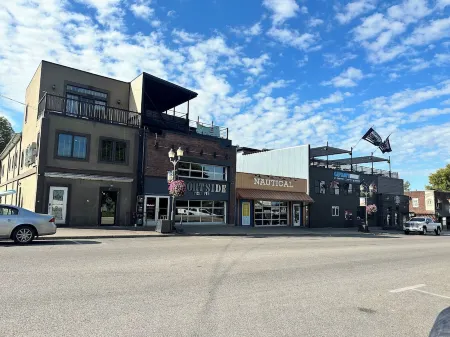 Cozy Condo by Boardwalk, Restaurants, Golf