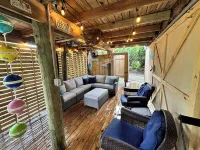 Island Beach Barn - charming vacation house with bay/dock and beach access