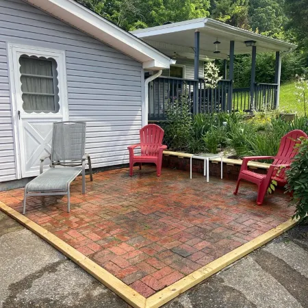 Charming Country Home In the Applachian Mountains of Northest Tennessee.