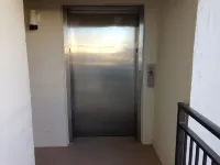 Ocean Front Condo in Ormond By The Sea ( Ormond Beach ) - สระว่ายน้ำส่วนตัว