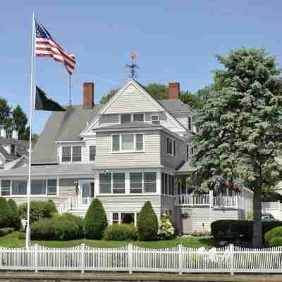 Large Victorian Home Overlooking the Atlantic Ocean and York Harbor Beach Hotel Exterior