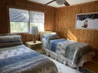 Wolf Ridge Retreat. Comfortable, peaceful retreat in the Blue Ridge Mountains