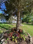 Vineyard Views House & Guest House, Suttons Bay - close to Traverse City, Leland