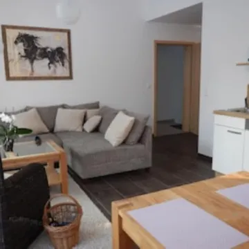 Holiday home Seebrise FW B2 right on the lake