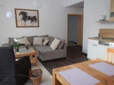 Holiday home Seebrise FW B3 right on the lake