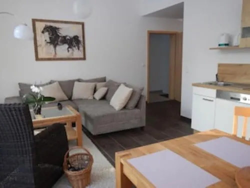 Holiday home Seebrise FW B3 right on the lake
