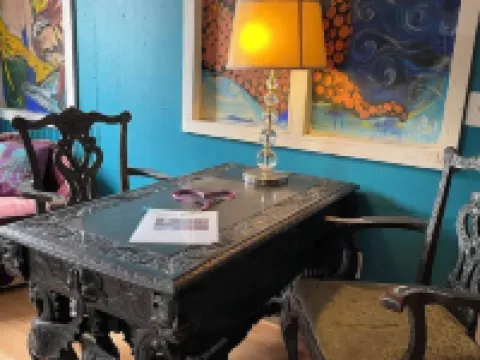 Mermaid Suite + Private Trails, Cave and Creek! Hotels in Topanga