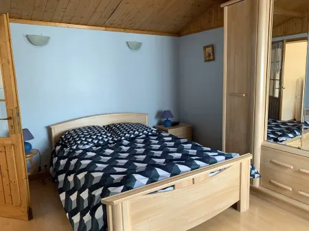 Le Petit Logis Entre Auvers et Paris Отели в г. Валь-д’Уаз