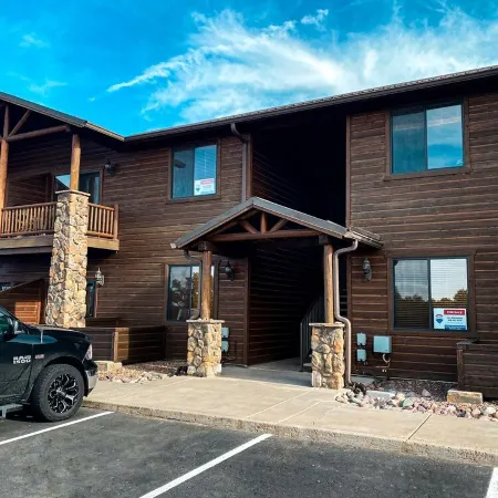 Gorgeous 2BR/2BA with Stunning Views and Great Location