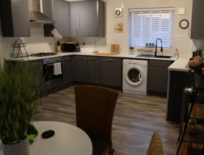 NEC/Arena, AirPort, Birmingham Business Park stays Hotels near Chelmsley Wood Shopping Centre