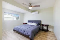 Cozy and Quiet Front House