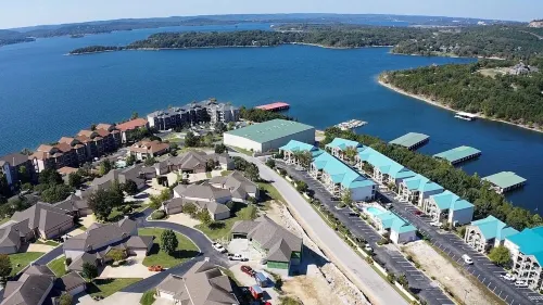 Spacious Condo with No Stairs - 3 Bedrooms/3 Bathrooms - King Beds - Sleeps 6