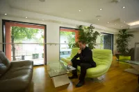 Best Western Plus Hotel Arcadia - Servicios de Traslado