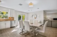 Near Beaches and Wilton Drive