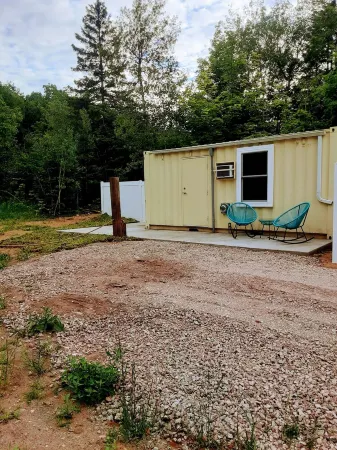 Shipping Container close to Houghton