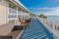 Blue Seahorse *Carrabelle/Eastpoint/St. George FL Beachfront* Pet-Friendly