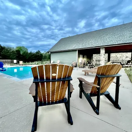 New! Private 5BR 5,000 SqFt Lake House on 7 Acres