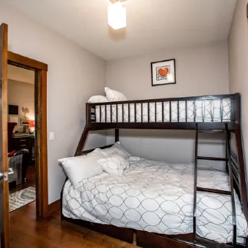 Whitefish Downtown Cottage on the River Trail with views of Big Mountain