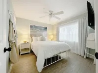 Live like a local in this chic little cottage with a private porch!