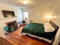 Spacious Historic Home Downtown Annapolis Main St. Book for Commissioning Week! - balcony