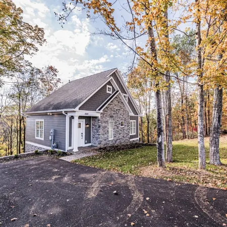 Drakes Creek: for the Family - 4Br Spring Retreat