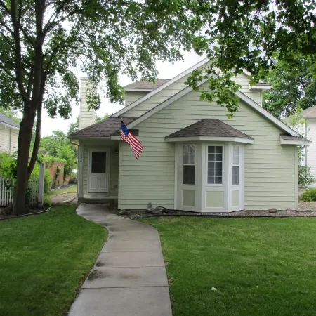 Great Mid-to-Downtown Location only 30 minuets to Glacier National Park!