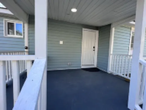 Home Near USC, Perfect for Families & Graduations - Deja Blues