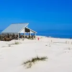 * Gorgeous Bay Views, 2 Incredible Community Pools, Pet Friendly, Sleeps 1 - Beach