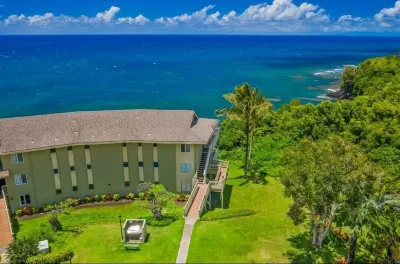 Mesmerizing Ocean View -Hawaiiana Style Walkout Unit 프린스빌 리조트 카우아이 주변 호텔
