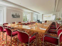 Courtyard Hamburg Airport Hotels near Niendorf