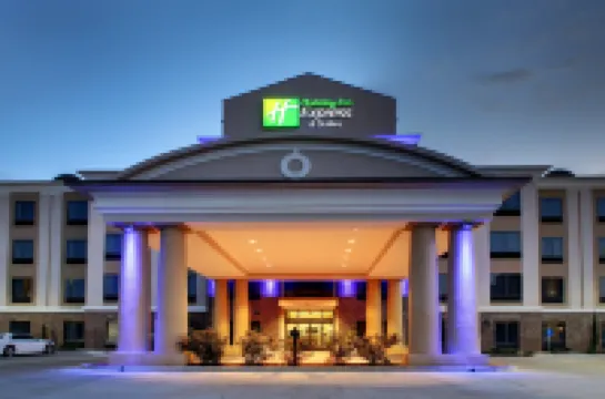 Holiday Inn Express & Suites NATCHEZ SOUTH by IHG