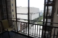 Beautiful 2Bd/2Ba In The Heart Of Downtown Atlanta! So Convenient!