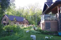 Guest House on Owners Lakefront Property