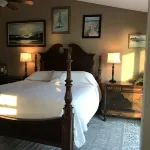 Avon Village~Waterfront~Quiet Private~2King Suites~Dogs~ Few May Dates Open.