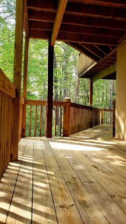 LL's house in the heart of Helen