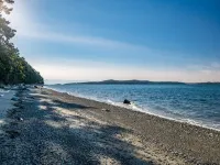 Amenity-Packed Waterfront Island Retreat Hotels in Lopez