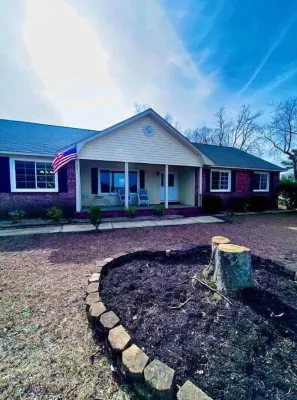 Welcome to “Persimmon Grove” the Cozy Farmhouse with Modern Amenities