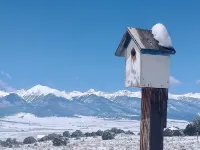 The Blue Elk: Private Retreat :  Breathtaking Mountain Views - Excellent Access - 3-Star