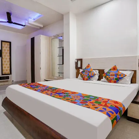 Hotel Sitara Inn