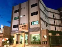 Larison Economy Hotels near Balneario Rio das Garcas