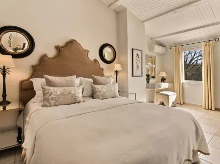 Les Blayons - Exclusive Pool Villa Stunning View Отели рядом с достопримечательностью «Wellness - Capelongue»