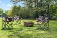 Race Day Retreat: Poolside Haven Near Nascar Track Hotel a Hampton