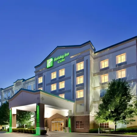 Holiday Inn & Suites OVERLAND PARK-CONV CTR by IHG
