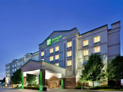 Holiday Inn & Suites Overland Park-Conv Ctr Hotels in Leawood