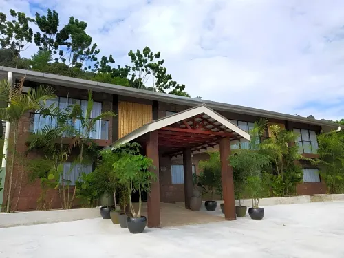 Refarm Hotel a Temoh