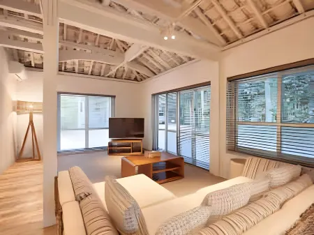 Tida Отели рядом с достопримечательностью «Bise-Fukugi Tree Road»