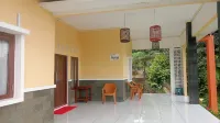 Villa Geneva Hoteller i Cibunian