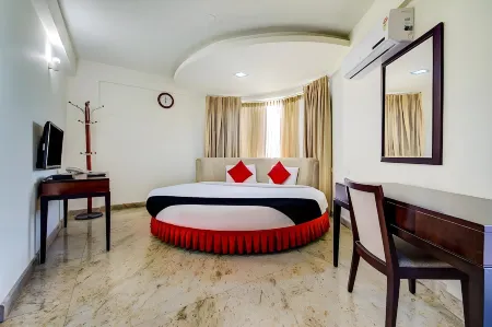 Hotel Crystal Paark Inn Mysore