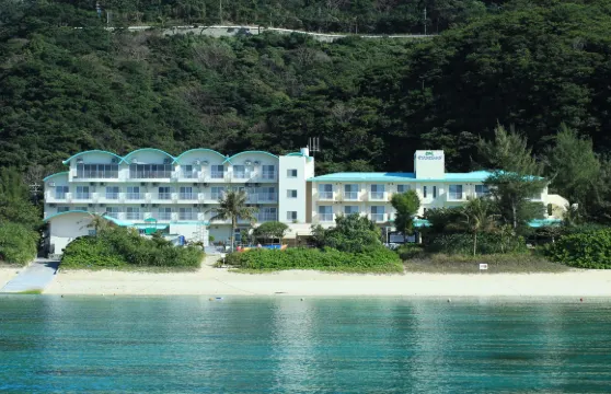 渡嘉敷海濱村落酒店
